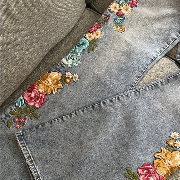 Free people embroidered flare leg jeans new - Picture 5 of 5
